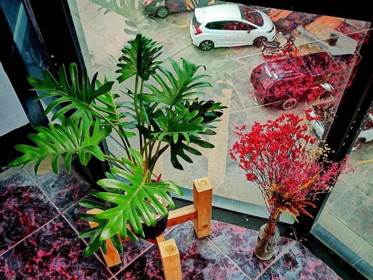 Newnormal Hotel 치앙마이 외부 사진