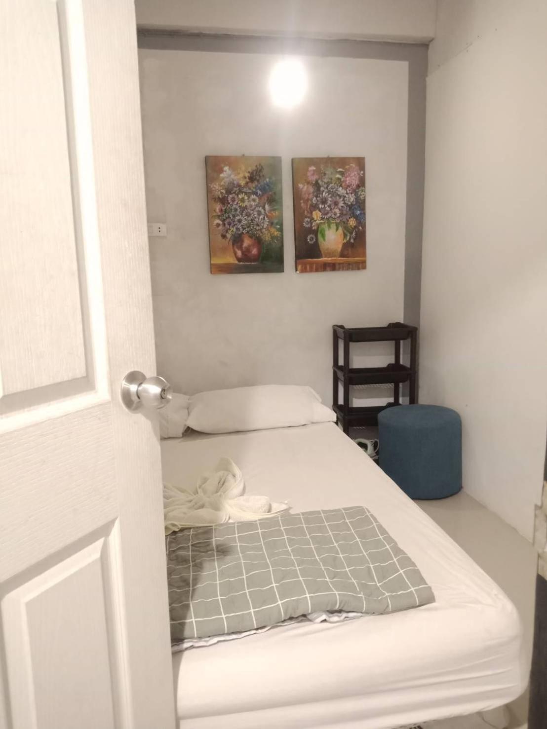 Newnormal Hotel 치앙마이 외부 사진