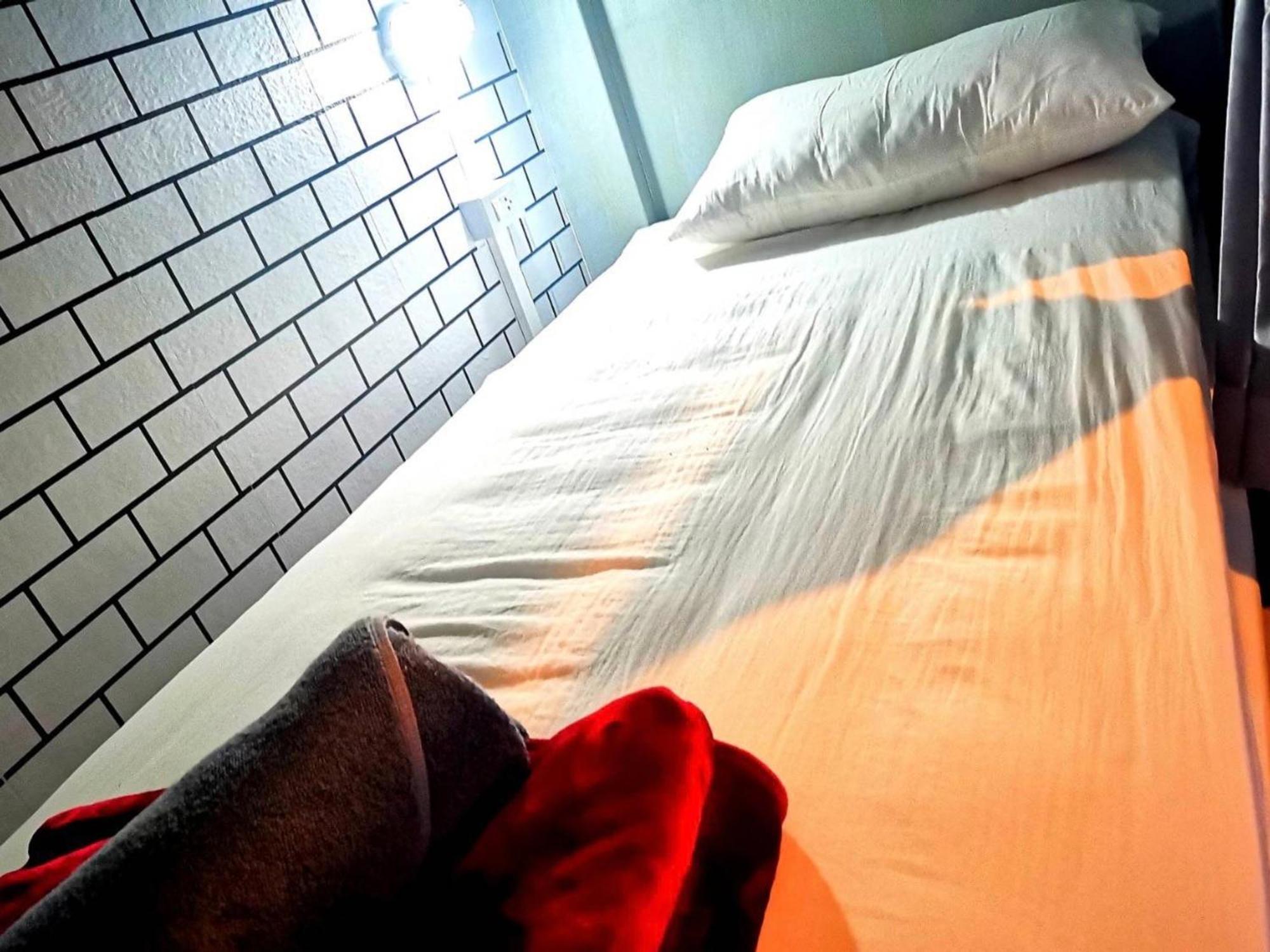 Newnormal Hotel 치앙마이 객실 사진